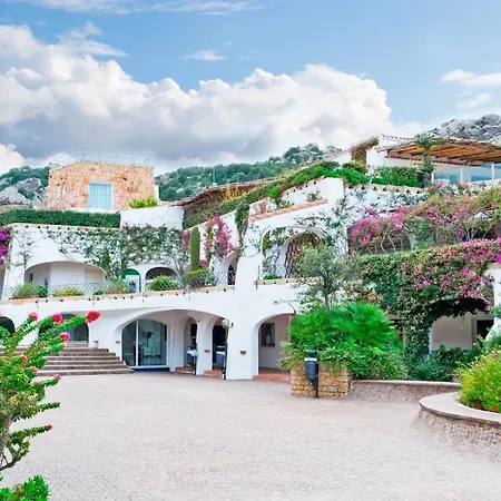 Poltu Quatu House Prázdninový dům Porto Cervo